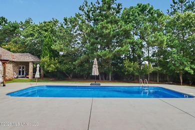 Nestled on a quiet cul-de-sac this exceptional estate offers - photo 6