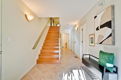 A true hidden gem built in 2005, this turnkey home combines - photo 27