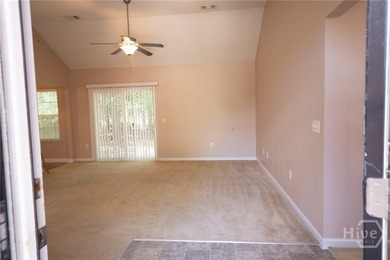 Beautifully maintained 3-bedroom, 2-bath home ideally located - photo 2