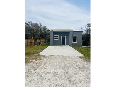Solid Built home-walls and roof concrete. Open Living concept - photo 1