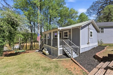 Unbeatable value on Lake Lanier! One of the very few true - photo 3