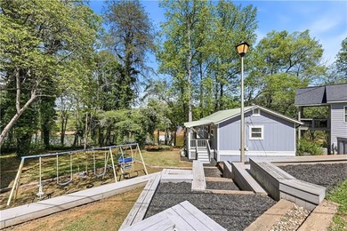 Unbeatable value on Lake Lanier! One of the very few true - photo 6
