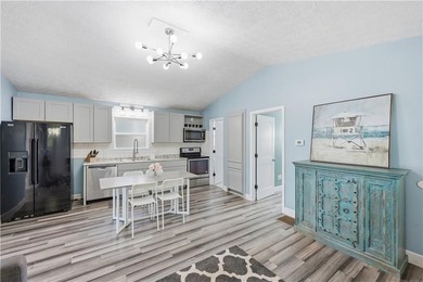 Unbeatable value on Lake Lanier! One of the very few true - photo 9