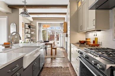 Experience refined city living at 315 N Howes St, where modern - photo 10