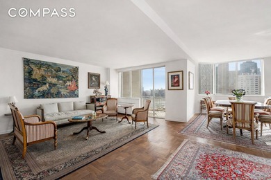 One of a Kind! Perched on a high floor at the prestigious Asten - photo 4