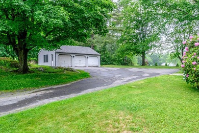 Rarely does a property offer this combination of privacy - photo 5