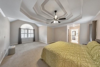 Welcome home to this beautifully maintained 5 bedroom, 3.5 - photo 21