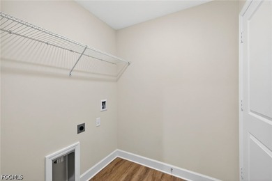 BUILDER PAID CLOSING COST CREDIT AVAILABLE! STOP RENTING - OWN - photo 22