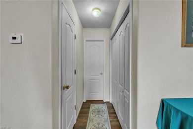 Welcome home to this well maintained 3 bedroom, 2.5 bath condo - photo 22