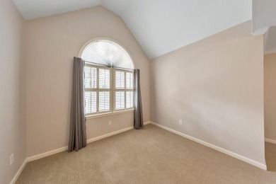 Welcome home to this beautifully maintained 5 bedroom, 3.5 - photo 24