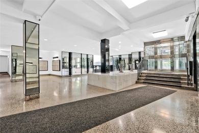 Rare on the market! Largest 2-bedroom, 1.5-bath co-op unit - photo 9