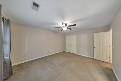 Welcome home to this beautifully maintained 5 bedroom, 3.5 - photo 33