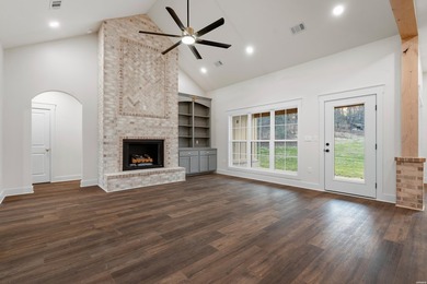 Brand new construction on 1.53 acres with Lake Hamilton access - photo 7
