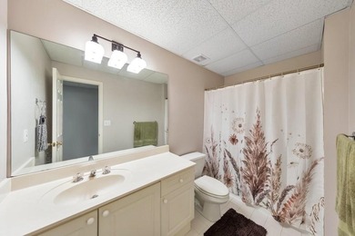 Welcome home to this beautifully maintained 5 bedroom, 3.5 - photo 39