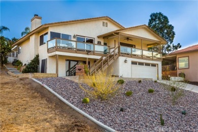 Lake Home For Sale in Canyon Lake, California