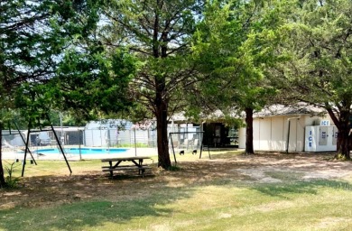 2 RVs on 3 Lots in White Oak Shores at Lake Fork in Yantis Tx - photo 7