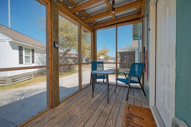 I'm Back & With Updates (flooring & paint)!! This charming - photo 3