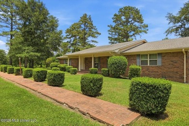 Escape to peaceful country living with this beautiful 5BR/3BA - photo 4