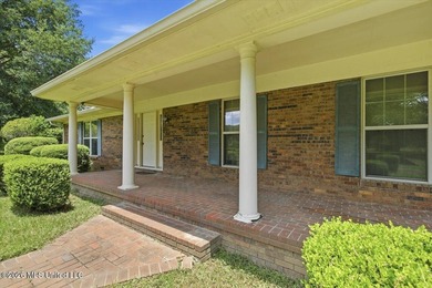 Escape to peaceful country living with this beautiful 5BR/3BA - photo 6