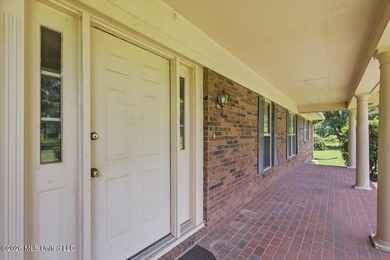 Escape to peaceful country living with this beautiful 5BR/3BA - photo 7