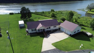 DEEDED LAND!!! GORGEOUS LEVEL WATERFRONT BEAUTY ON LOCUST FORK - photo 3