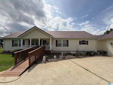 DEEDED LAND!!! GORGEOUS LEVEL WATERFRONT BEAUTY ON LOCUST FORK - photo 4