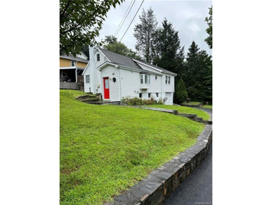 Lake Carmel Home Sale Pending in Carmel New York