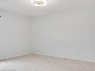 Welcome to easy Florida living in the desirable Tomoka Heights - photo 12
