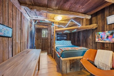 Architectural Masterpiece in Water Mill Step into a - photo 17