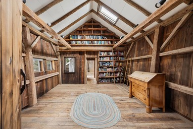 Architectural Masterpiece in Water Mill Step into a - photo 19