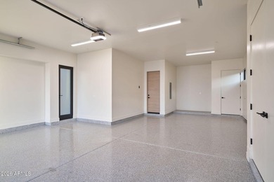 This brand new, ready to move in, 3,290/sf single level - photo 20