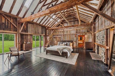 Architectural Masterpiece in Water Mill Step into a - photo 20