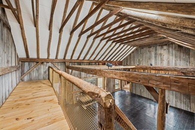 Architectural Masterpiece in Water Mill Step into a - photo 21
