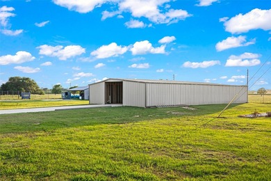Ehrman Ranch is a rare nearly 200-acre offering in Wallis, Texas - photo 24