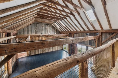 Architectural Masterpiece in Water Mill Step into a - photo 24