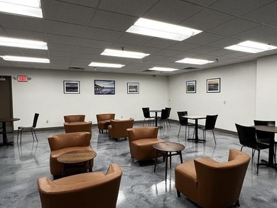 Exceptional opportunity to acquire a Class A office building in - photo 8