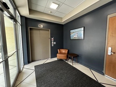 Exceptional opportunity to acquire a Class A office building in - photo 10
