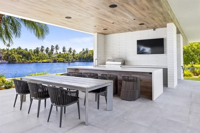 516 Mola. FTLs most unique, gated Peninsula Estate designed by - photo 41