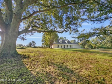 Country Living at Its Finest! Welcome home to this beautifully - photo 5