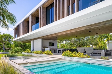 516 Mola. FTLs most unique, gated Peninsula Estate designed by - photo 47