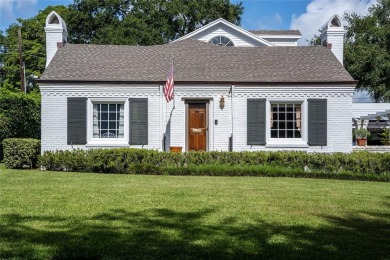 Lake Home For Sale in Lakeland, Florida