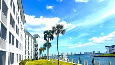 Gorgeous intracoastal views, corner unit with lots of windows - photo 1