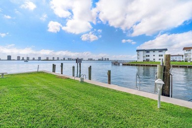 Gorgeous intracoastal views, corner unit with lots of windows - photo 2