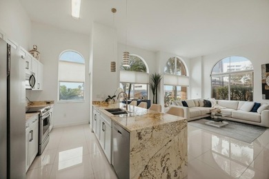 Updated 2BR/2BA corner residence with high ceilings, bright open - photo 6