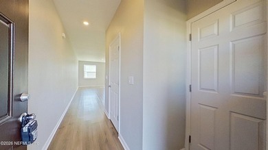 Welcome home to this beautifully maintained 2-bedroom - photo 4