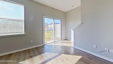 Welcome home to this beautifully maintained 2-bedroom - photo 6