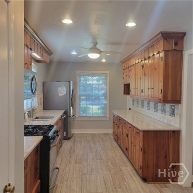 This Savannah Classic Beauty is an All-American Home in the - photo 10