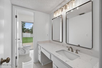 Open House everyday, call us for time! Beautifully updated home - photo 13