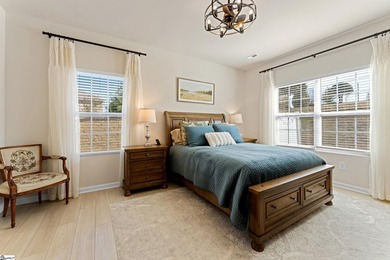Great Greer location in Blue Ridge Cottages, right off Lake - photo 16
