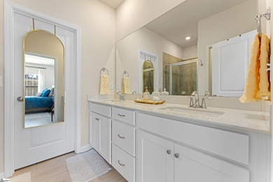 Great Greer location in Blue Ridge Cottages, right off Lake - photo 19